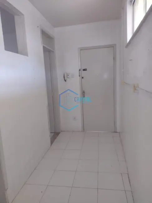 Apartamento com 3 quartos para alugar, 100m2 em Ponto Central, Feira De Santana - BA - imagem 8 Foto 8 de Apartamento com 3 quartos para alugar, 100m2 em Ponto Central, Feira De Santana - BA