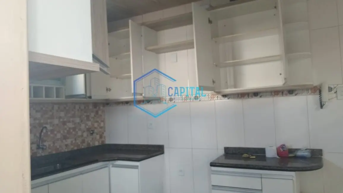 Casa com 4 quartos à venda, 170m2 em Ponto Central, Feira De Santana - BA - imagem 7 Foto 7 de Casa com 4 quartos à venda, 170m2 em Ponto Central, Feira De Santana - BA