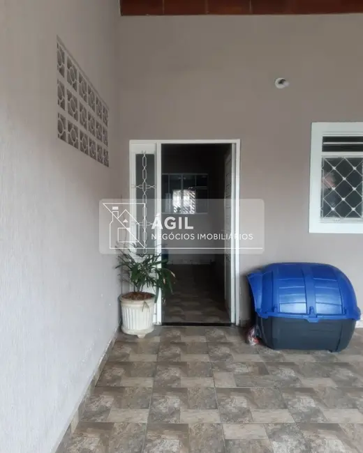 Foto 2 de Casa com 2 quartos à venda, 150m2 em Sao Jose Dos Campos - SP