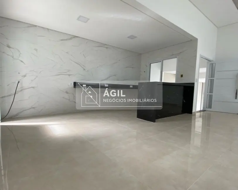 Foto 9 de Casa com 3 quartos à venda, 175m2 em Loteamento Villa Branca, Jacarei - SP