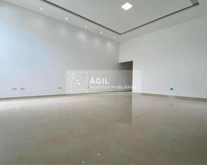 Foto 3 de Casa com 3 quartos à venda, 175m2 em Loteamento Villa Branca, Jacarei - SP