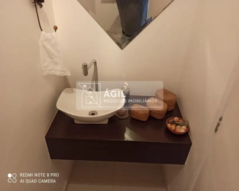 Apartamento com 3 quartos à venda, 256m2 em Sao Jose Dos Campos - SP - imagem 7 Foto 7 de Apartamento com 3 quartos à venda, 256m2 em Sao Jose Dos Campos - SP