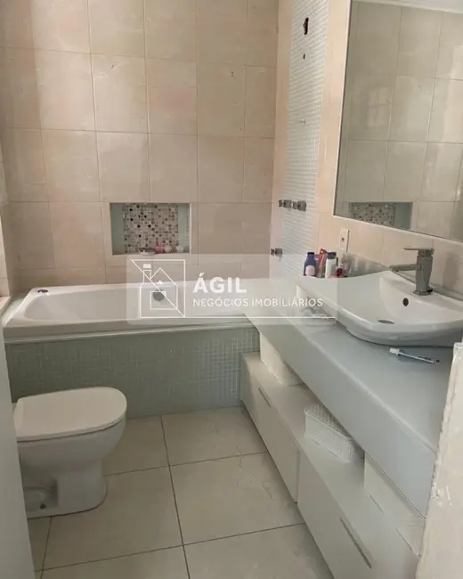 Foto 8 de Casa com 3 quartos à venda, 150m2 em Sao Jose Dos Campos - SP