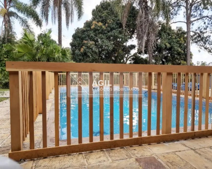 Foto 2 de Chácara com 3 quartos à venda, 3300m2 em Condomínio Lagoinha, Jacarei - SP