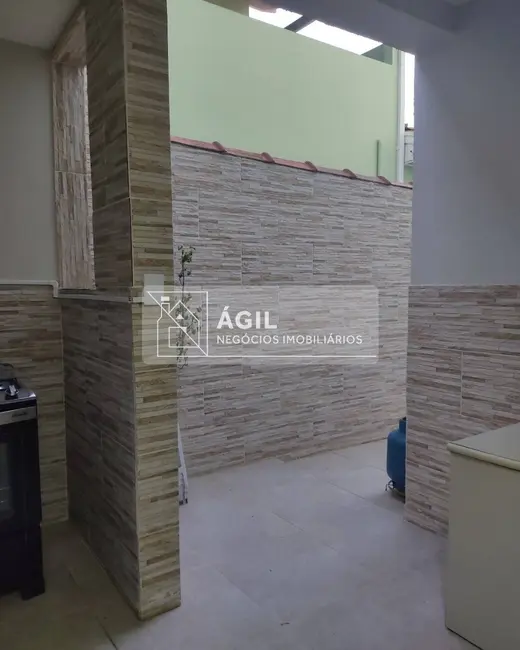 Casa com 3 quartos à venda, 250m2 em Sao Jose Dos Campos - SP - imagem 8 Foto 8 de Casa com 3 quartos à venda, 250m2 em Sao Jose Dos Campos - SP