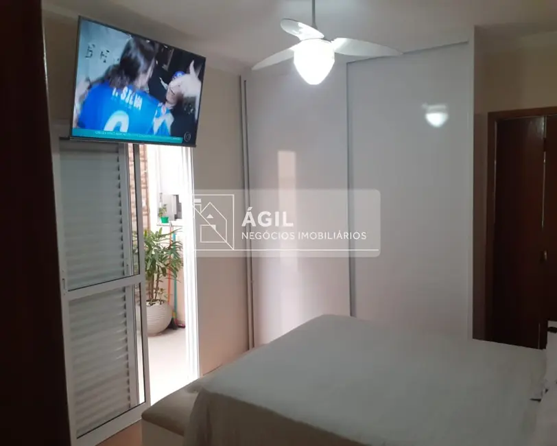 Casa com 3 quartos à venda, 170m2 em Sao Jose Dos Campos - SP - imagem 9 Foto 9 de Casa com 3 quartos à venda, 170m2 em Sao Jose Dos Campos - SP