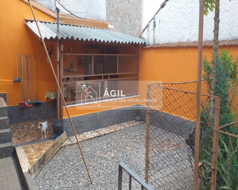 Foto 4 de Casa com 3 quartos à venda, 250m2 em Jardim das Indústrias, Jacarei - SP