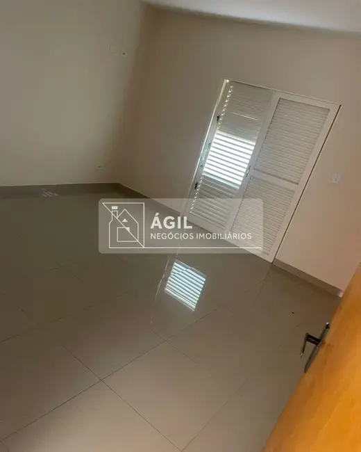 Foto 4 de Casa com 3 quartos à venda, 150m2 em Sao Jose Dos Campos - SP