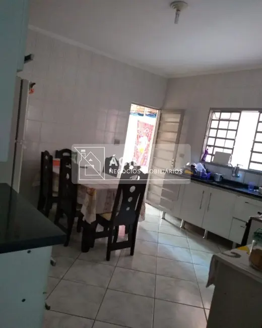 Foto 1 de Casa com 4 quartos à venda, 260m2 em Sao Jose Dos Campos - SP