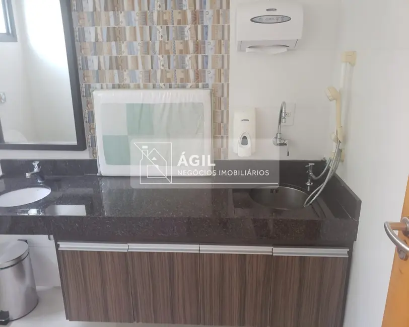 Sala Comercial com 3 quartos à venda, 450m2 em Sao Jose Dos Campos - SP - imagem 9 Foto 9 de Sala Comercial com 3 quartos à venda, 450m2 em Sao Jose Dos Campos - SP