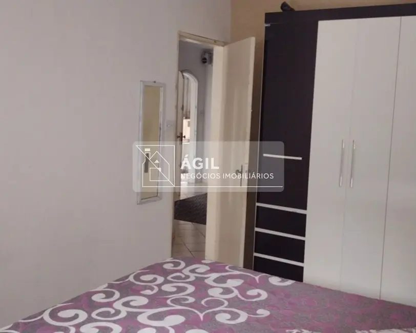 Casa com 3 quartos à venda, 110m2 em Sao Jose Dos Campos - SP - imagem 3 Foto 3 de Casa com 3 quartos à venda, 110m2 em Sao Jose Dos Campos - SP