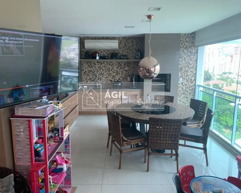 Foto 3 de Apartamento com 4 quartos à venda, 259m2 em Sao Jose Dos Campos - SP