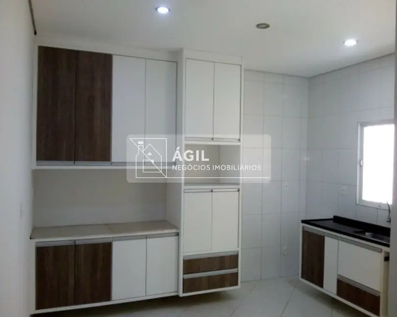 Foto 5 de Casa com 4 quartos à venda, 235m2 em Loteamento Villa Branca, Jacarei - SP