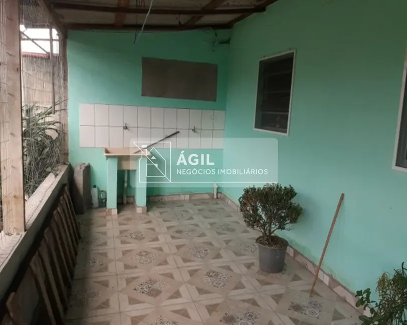 Casa com 2 quartos à venda, 300m2 em Sao Jose Dos Campos - SP - imagem 3 Foto 3 de Casa com 2 quartos à venda, 300m2 em Sao Jose Dos Campos - SP