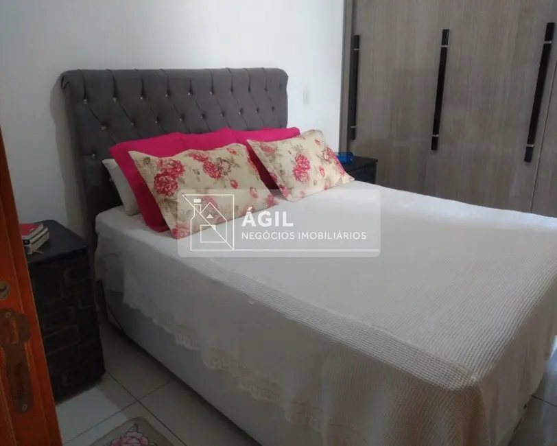 Foto 5 de Apartamento com 3 quartos à venda, 98m2 em Jardim Califórnia, Jacarei - SP
