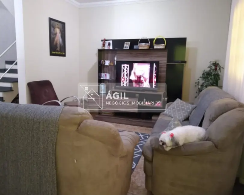 Foto 3 de Casa com 3 quartos à venda, 137m2 em Sao Jose Dos Campos - SP