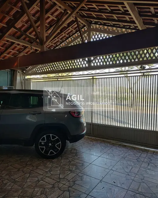 Foto 3 de Casa com 3 quartos à venda, 160m2 em Sao Jose Dos Campos - SP