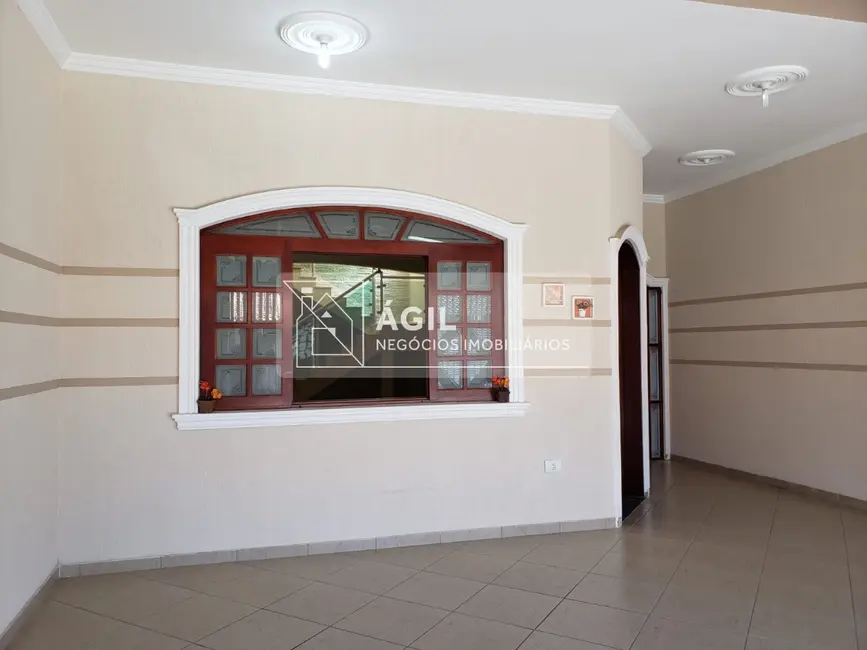 Foto 6 de Casa com 3 quartos à venda, 205m2 em Sao Jose Dos Campos - SP