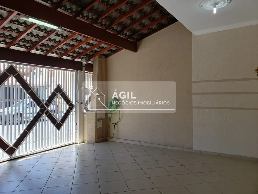 Foto 3 de Casa com 3 quartos à venda, 205m2 em Sao Jose Dos Campos - SP