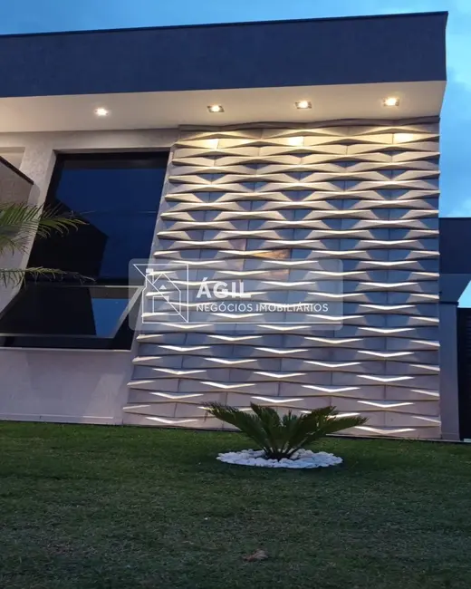 Foto 2 de Casa de Condomínio com 3 quartos à venda, 152m2 em Cacapava - SP
