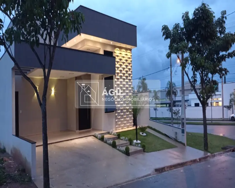 Foto 5 de Casa de Condomínio com 3 quartos à venda, 152m2 em Cacapava - SP