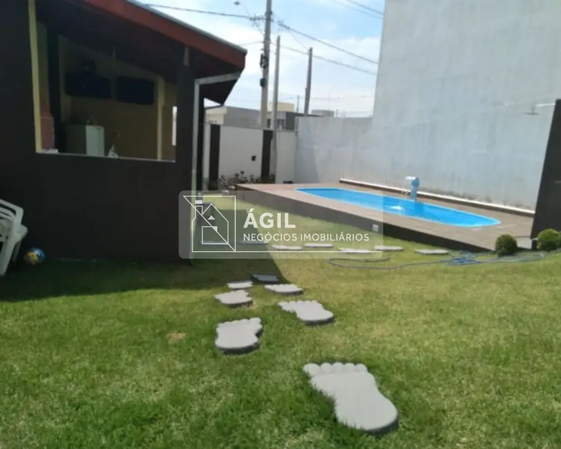 Foto 1 de Casa com 3 quartos à venda, 270m2 em Sao Jose Dos Campos - SP