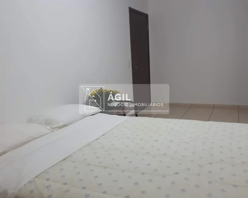 Foto 8 de Casa com 2 quartos à venda, 153m2 em Parque Residencial Santo André, Cacapava - SP