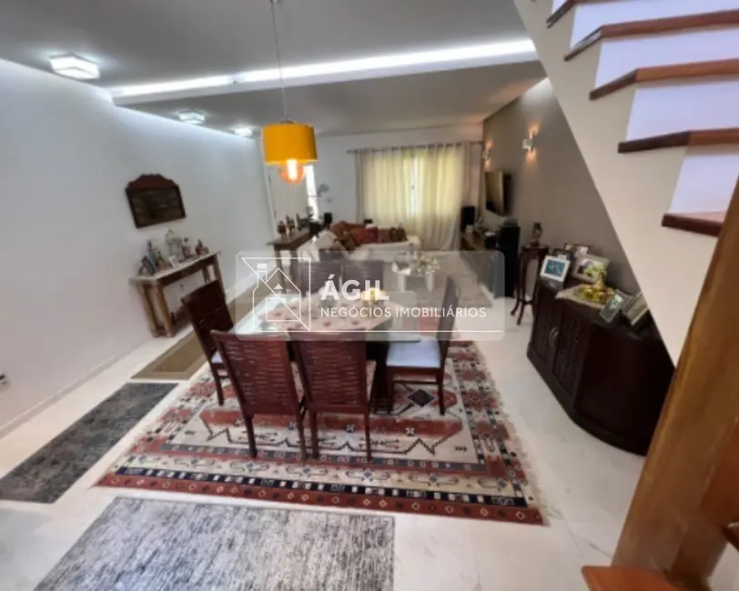 Foto 5 de Casa com 4 quartos à venda, 170m2 em Sao Jose Dos Campos - SP