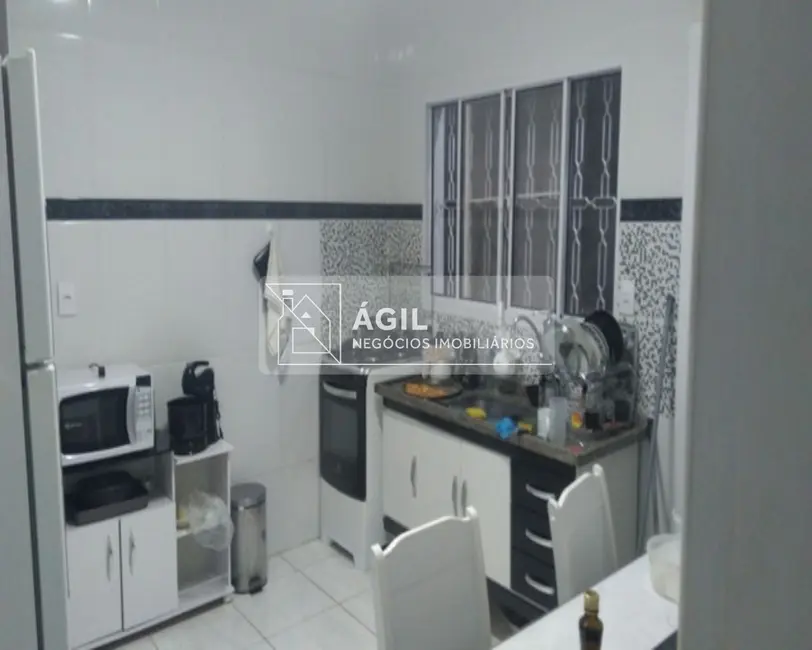 Casa com 2 quartos à venda, 60m2 em Sao Jose Dos Campos - SP - imagem 5 Foto 5 de Casa com 2 quartos à venda, 60m2 em Sao Jose Dos Campos - SP