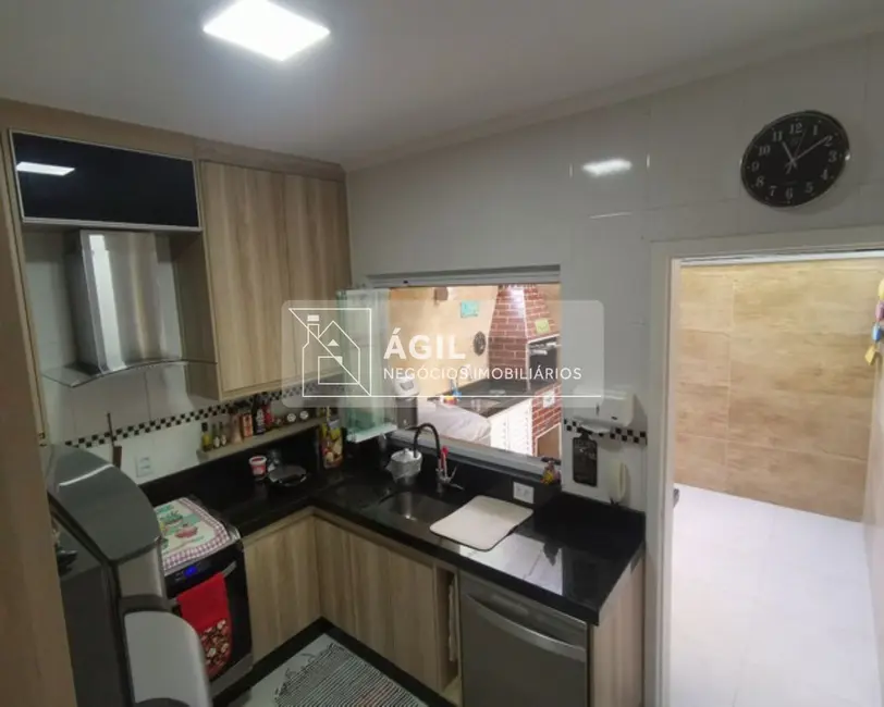 Foto 5 de Casa de Condomínio com 2 quartos à venda, 85m2 em Sao Jose Dos Campos - SP