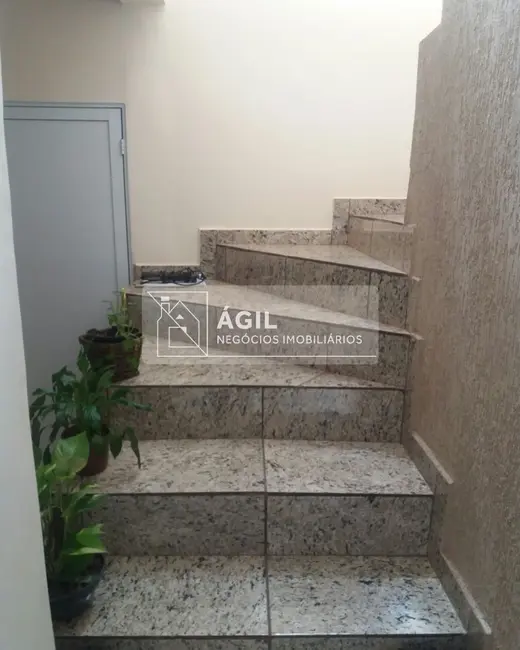 Foto 6 de Casa com 5 quartos à venda, 300m2 em Sao Jose Dos Campos - SP