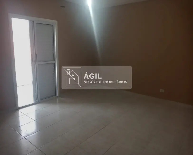 Foto 9 de Casa com 3 quartos à venda, 175m2 em Parque Califórnia, Jacarei - SP