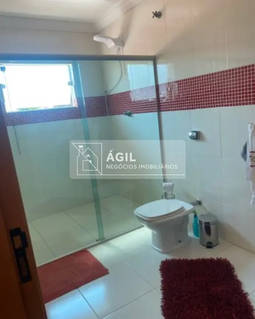 Foto 4 de Casa com 3 quartos à venda, 240m2 em Sao Jose Dos Campos - SP