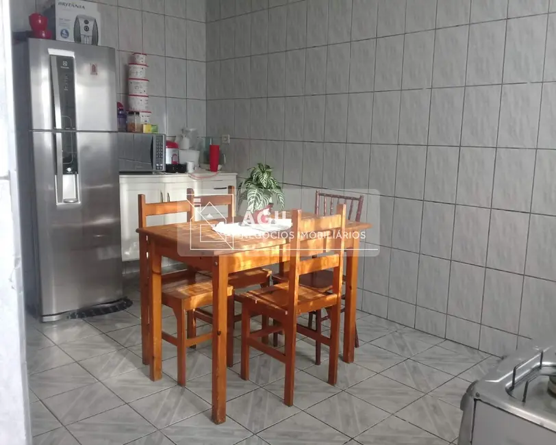 Foto 7 de Casa com 3 quartos à venda, 61m2 em Parque Califórnia, Jacarei - SP