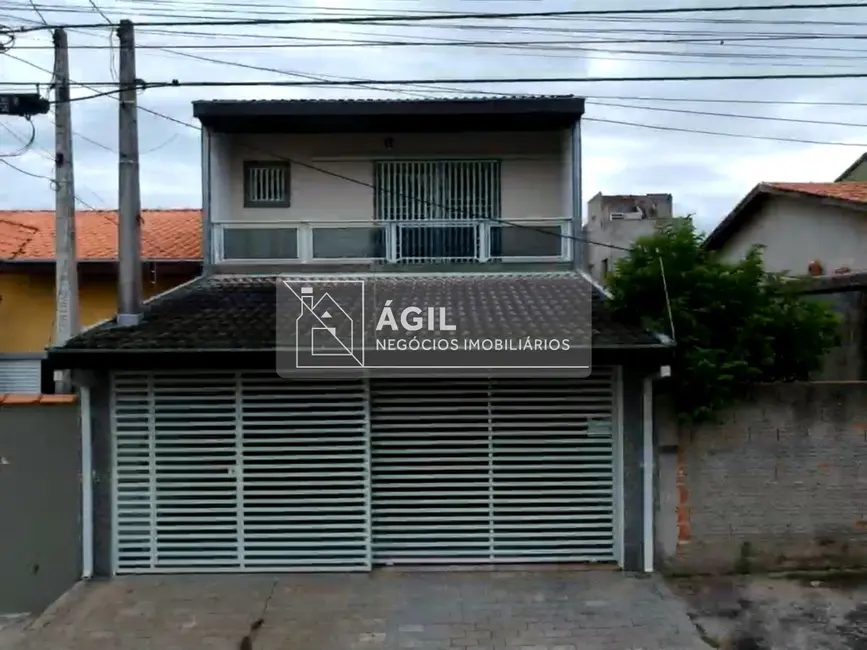 Foto 2 de Casa com 4 quartos à venda, 197m2 em Sao Jose Dos Campos - SP
