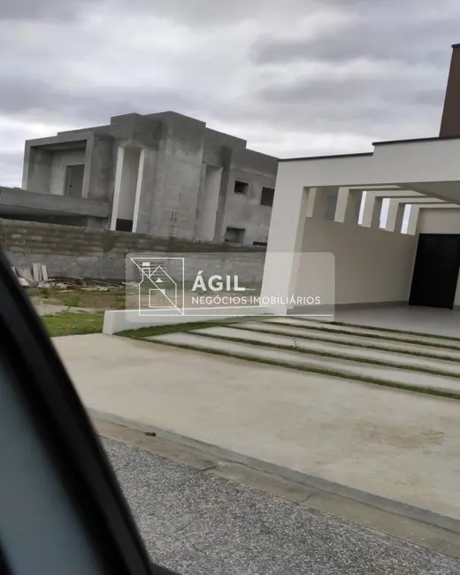 Foto 4 de Terreno / Lote à venda, 212m2 em Jardim Jacinto, Jacarei - SP