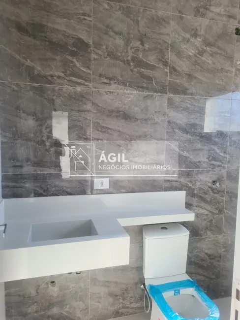 Foto 3 de Casa de Condomínio com 3 quartos à venda, 150m2 em Cacapava - SP