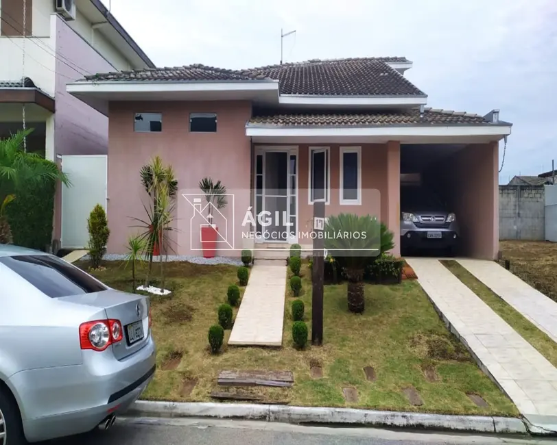 Foto 1 de Casa de Condomínio com 3 quartos à venda, 192m2 em Loteamento Villa Branca, Jacarei - SP