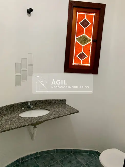 Foto 5 de Casa de Condomínio com 4 quartos à venda, 210m2 em Sao Jose Dos Campos - SP