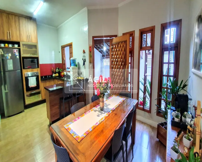 Foto 7 de Casa com 3 quartos à venda, 96m2 em Loteamento Villa Branca, Jacarei - SP