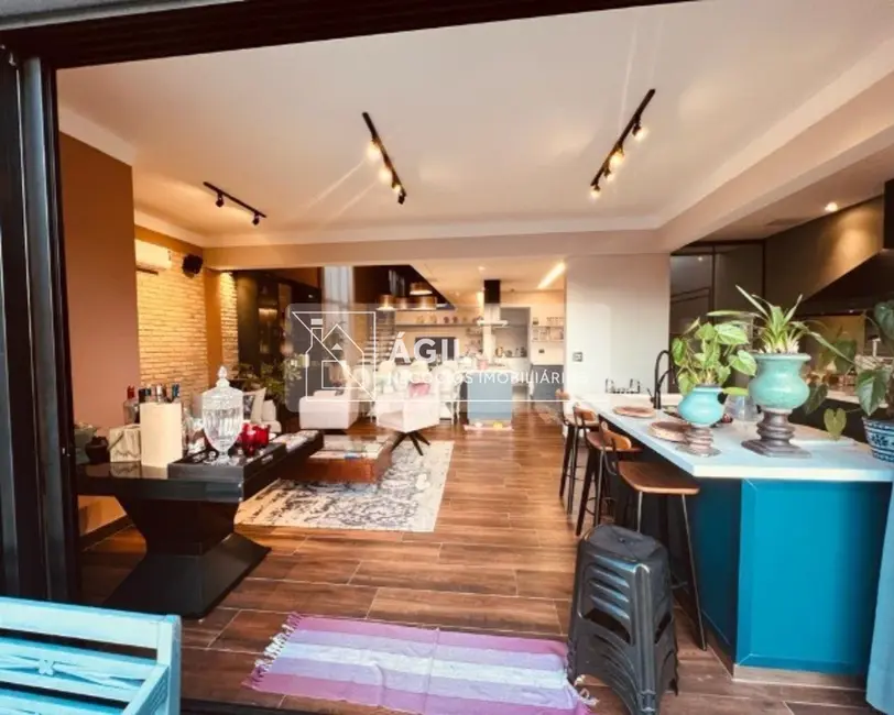 Foto 5 de Casa de Condomínio com 4 quartos à venda, 330m2 em Sao Jose Dos Campos - SP