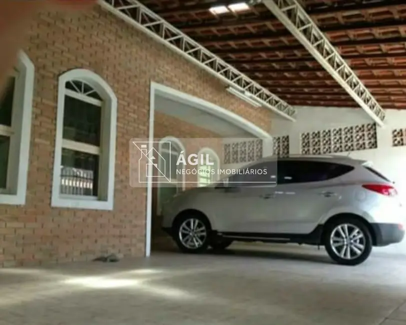 Foto 1 de Casa com 4 quartos à venda, 320m2 em Sao Jose Dos Campos - SP