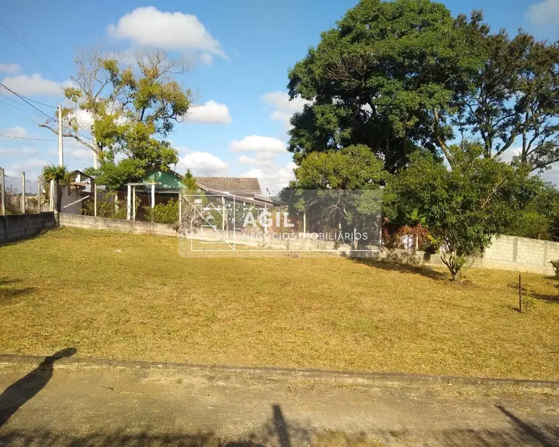 Foto 2 de Chácara com 5 quartos à venda, 1000m2 em Portal Mantiqueira, Cacapava - SP