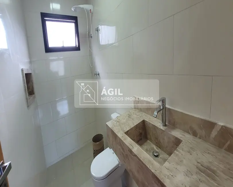 Casa de Condomínio com 3 quartos à venda, 243m2 em Sao Jose Dos Campos - SP - imagem 5 Foto 5 de Casa de Condomínio com 3 quartos à venda, 243m2 em Sao Jose Dos Campos - SP