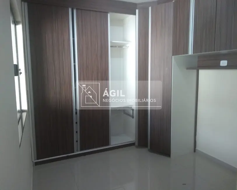 Foto 8 de Casa com 2 quartos à venda, 190m2 em Parque Imperial, Jacarei - SP