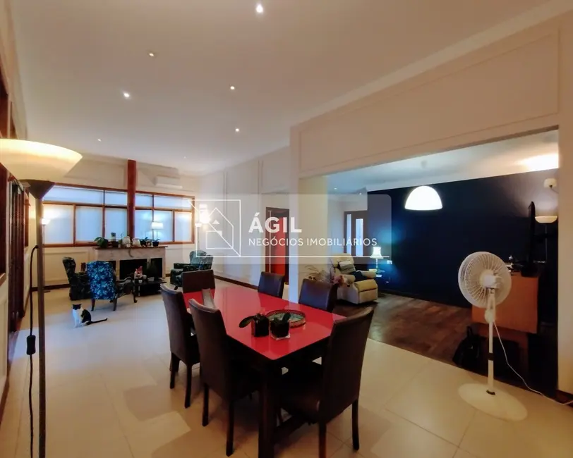 Foto 3 de Casa com 4 quartos à venda, 700m2 em Sao Jose Dos Campos - SP