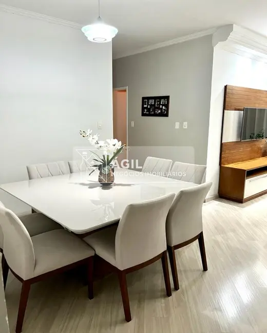 Foto 9 de Apartamento com 3 quartos à venda, 90m2 em Jardim Califórnia, Jacarei - SP