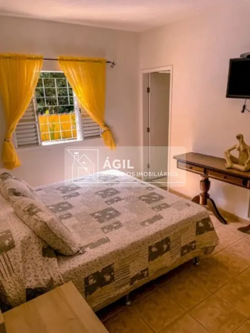 Sítio / Rancho com 4 quartos à venda, 20623m2 em Paraibuna - SP - imagem 3 Foto 3 de Sítio / Rancho com 4 quartos à venda, 20623m2 em Paraibuna - SP