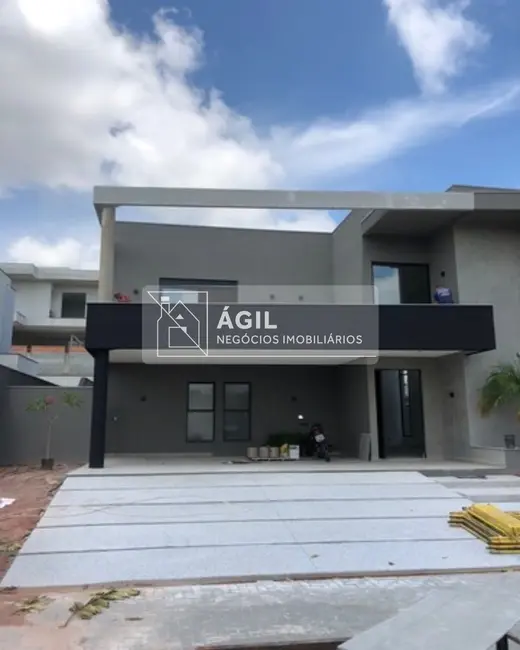 Foto 1 de Casa de Condomínio com 4 quartos à venda, 500m2 em Sao Jose Dos Campos - SP