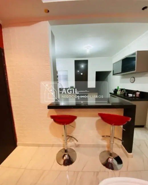 Foto 9 de Casa com 2 quartos à venda, 175m2 em Parque Santo Antônio, Jacarei - SP